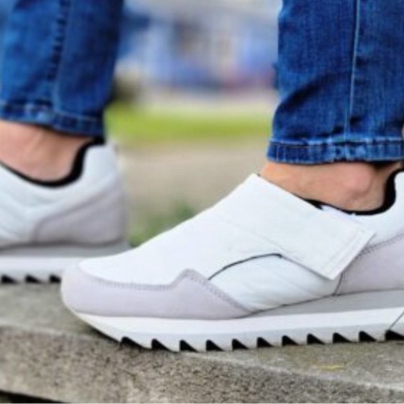 Insulated Merrell polar moc strap women’s shoes 9,5 - Picture 5 of 5